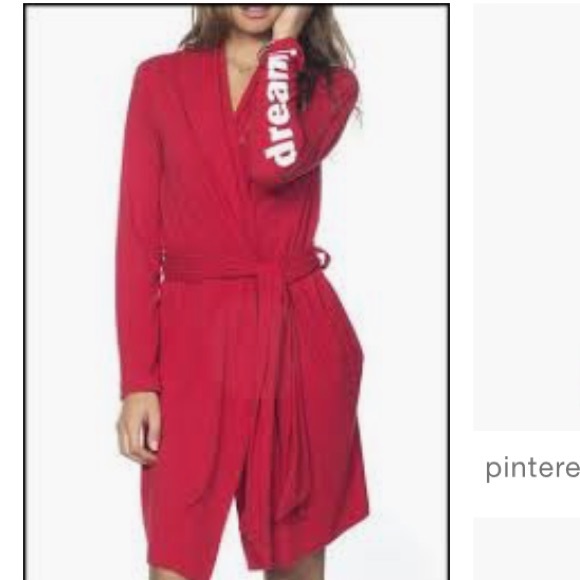 Peace Love World Red I Am Dreamy Robe Peace Love World Red I Am Dreamy Robe
